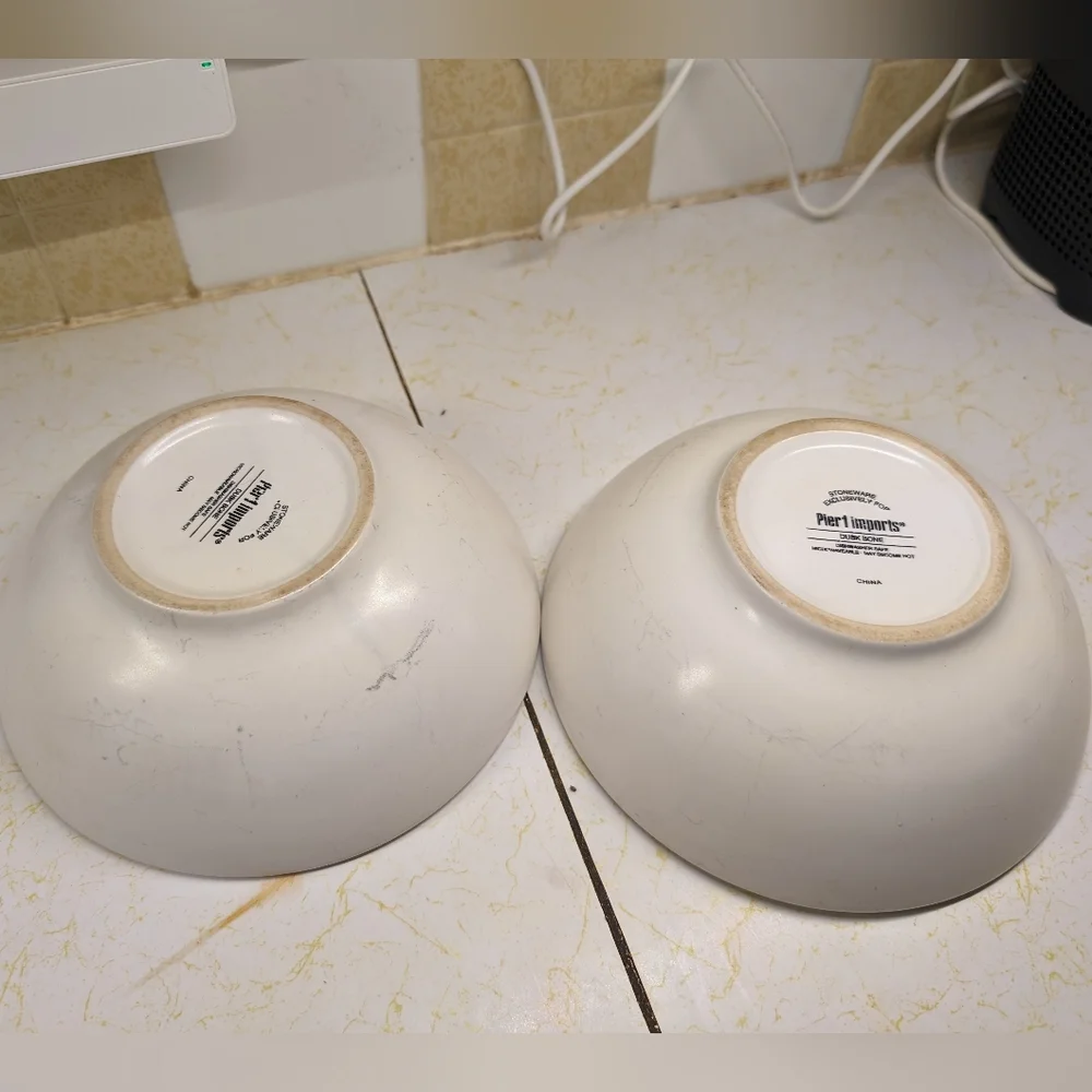 Pier One Dusk Bone vintage crackleware cereal/soup bowls set 2‎